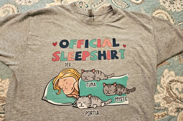 Debbie's 3 Cat Sleep Shirt